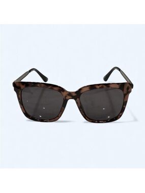 DIFF Eyewear "Hailey" Sunglasses - Havana Tortois